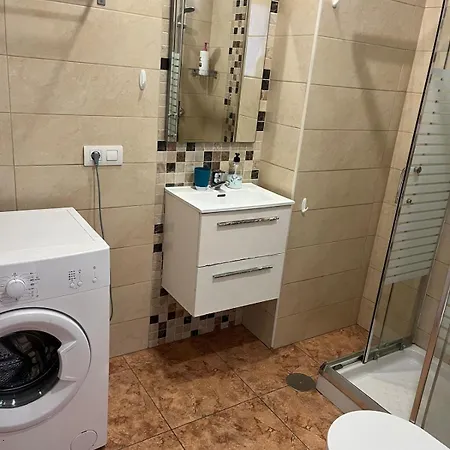 Piteras شقة